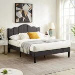 Anna Victoria Curve Bed